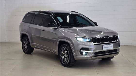 JEEP COMMANDER 2.0 TD380 TURBO DIESEL OVERLAND AT9 JEEP COMMANDER 2.0 TD380 TURBO DIESEL OVERLAND AT9